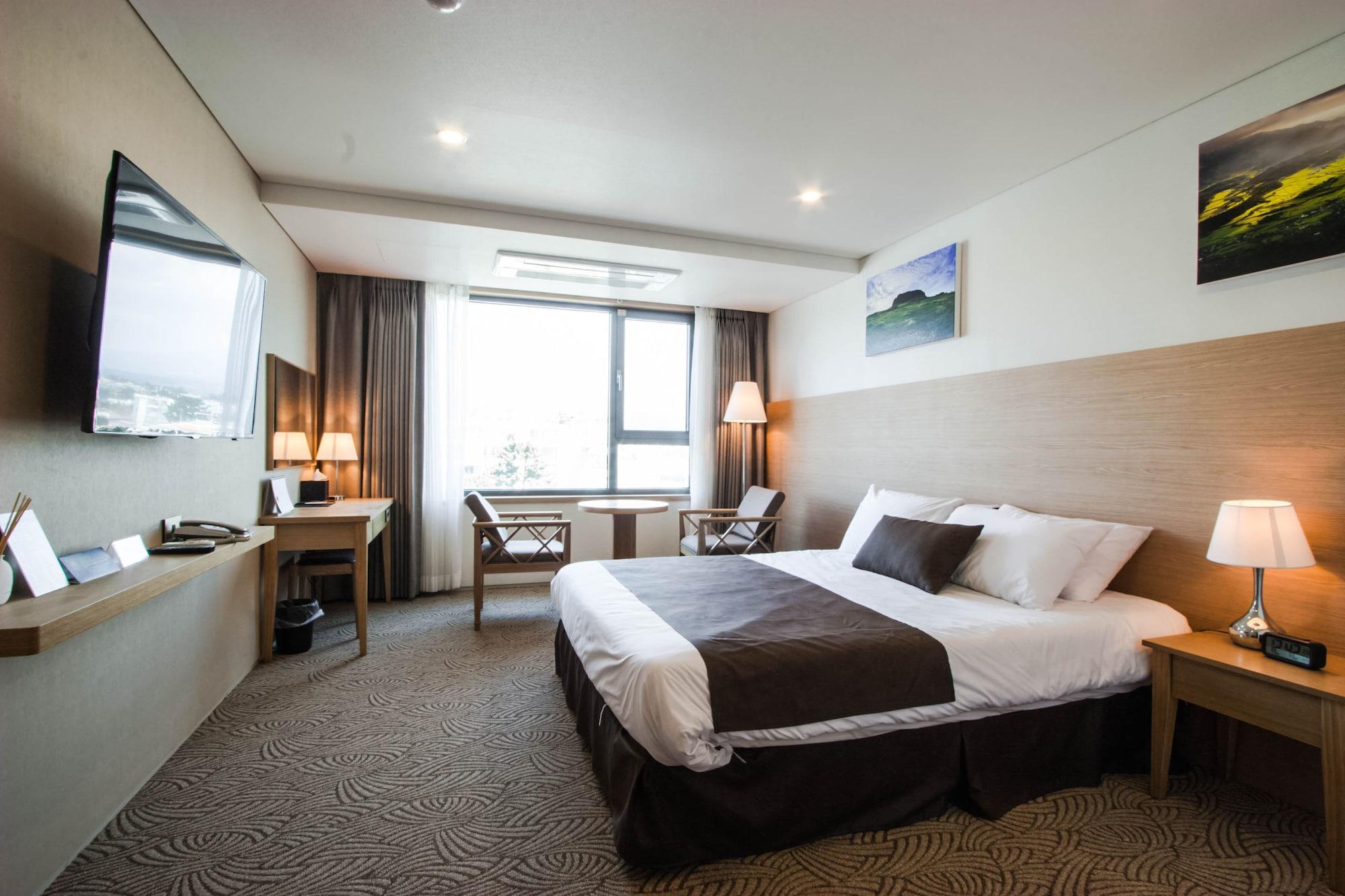 Benikea Jungmun Hotel Сеогвипо Екстериор снимка