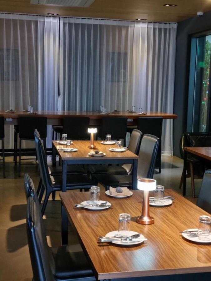 Benikea Jungmun Hotel Сеогвипо Екстериор снимка