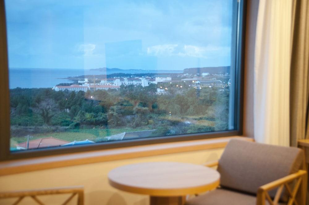 Benikea Jungmun Hotel Сеогвипо Екстериор снимка